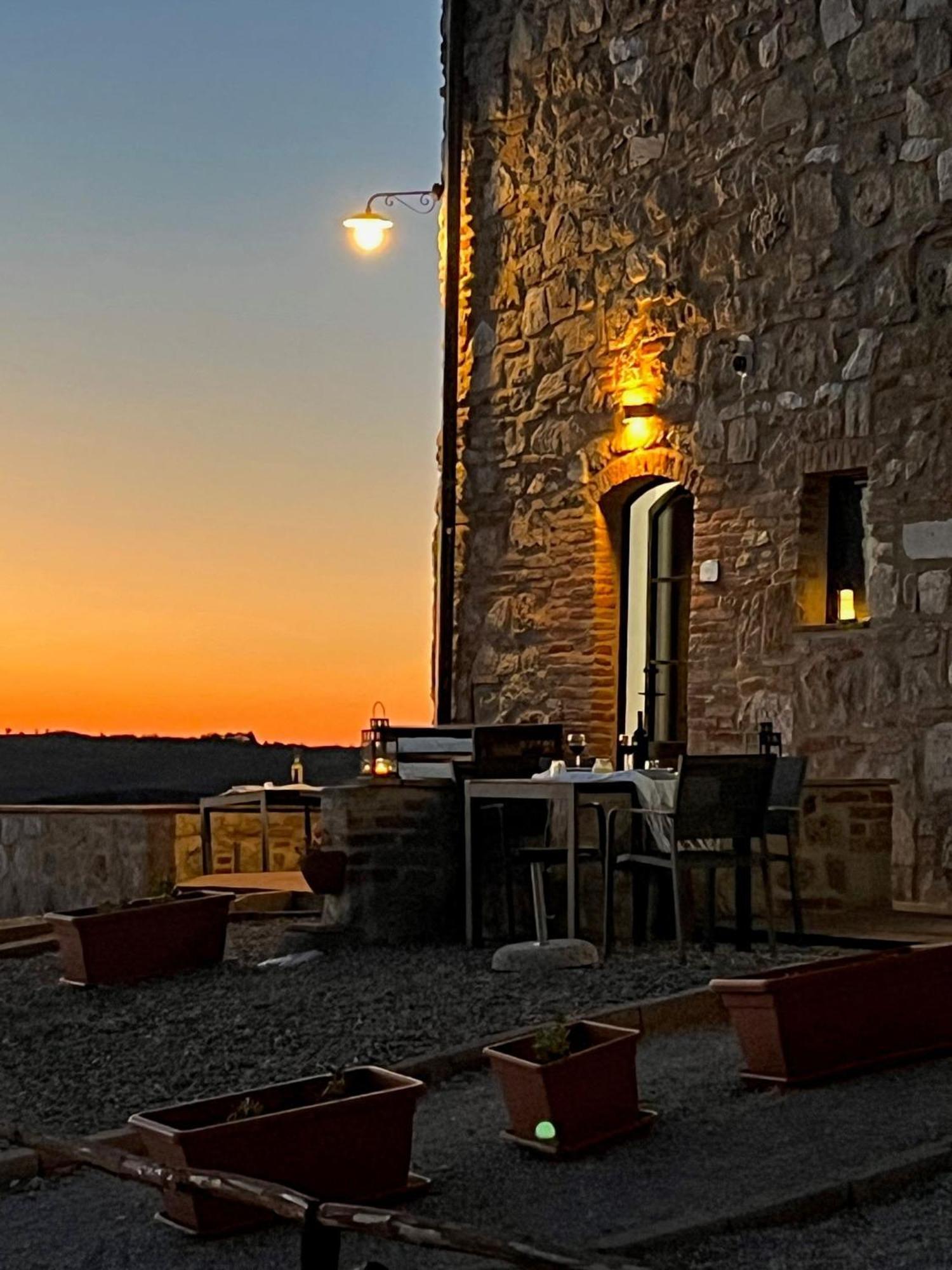 Podere Fossaccio Casa Olivo Asciano Dış mekan fotoğraf